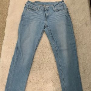 Crop vintage Levi’s jeans